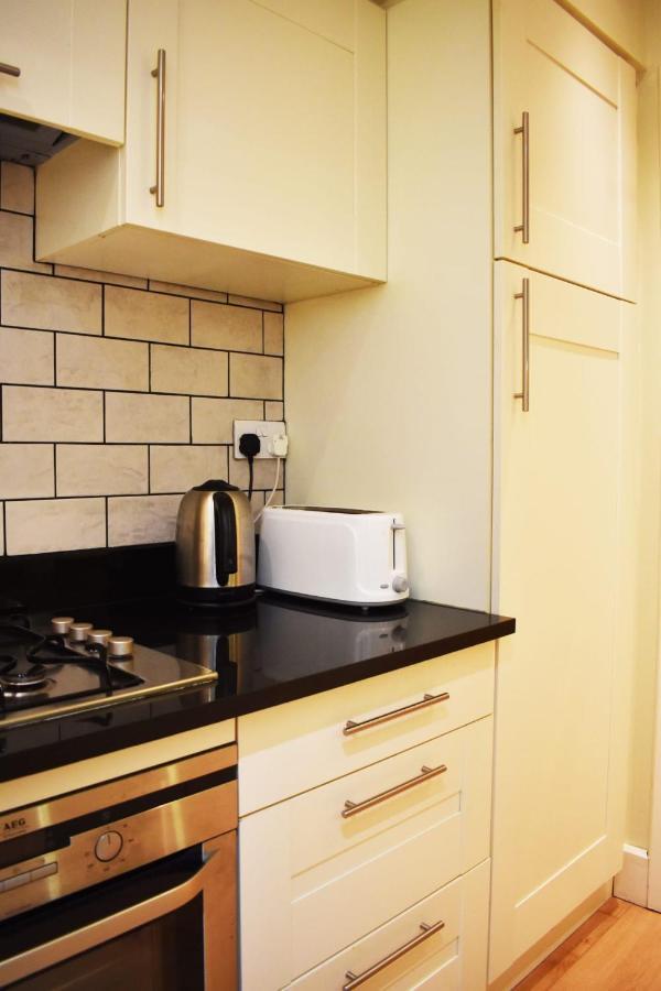 The Ross 2 Bedroom Apartment In Historic Abbey Fort Augustus Exteriör bild