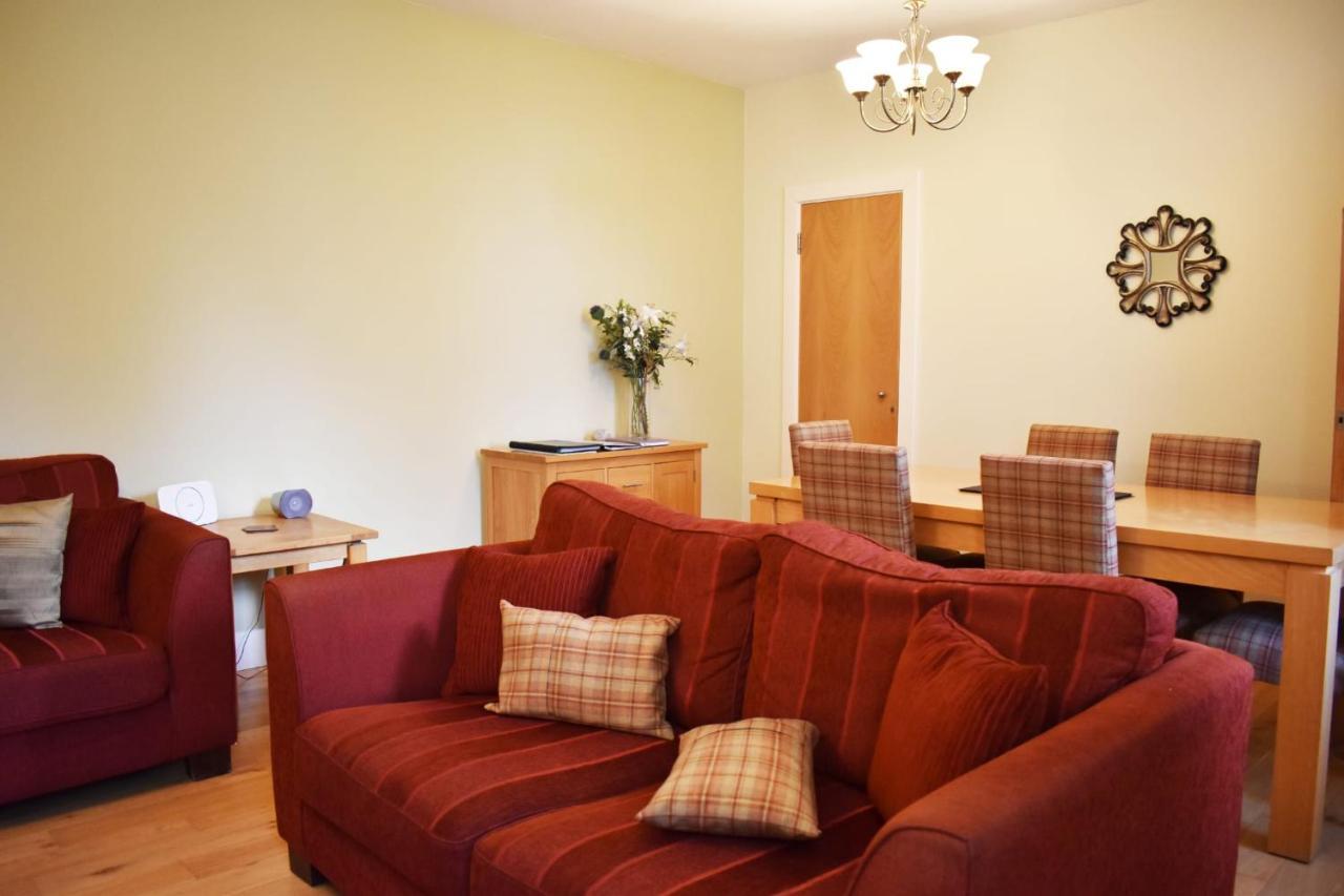 The Ross 2 Bedroom Apartment In Historic Abbey Fort Augustus Exteriör bild