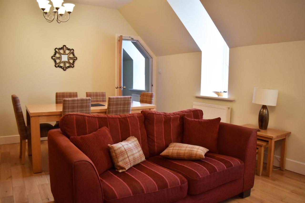 The Ross 2 Bedroom Apartment In Historic Abbey Fort Augustus Exteriör bild